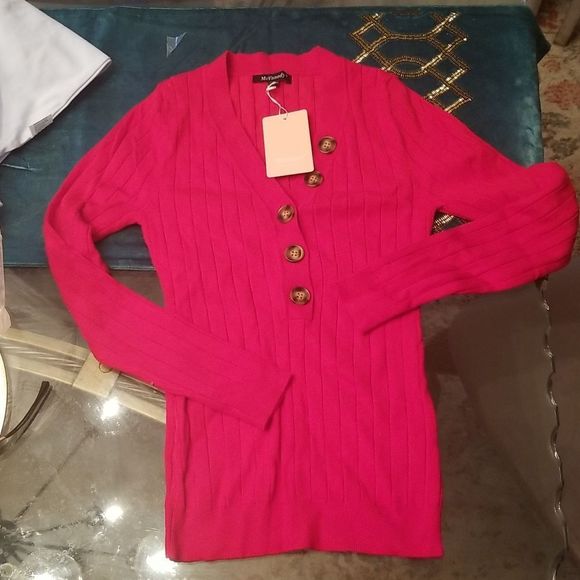 McVanedy Women's Long Sleeve V-Neck Button Front Red Knit Sweater New W/Tags Sm. - Picture 10 of 14